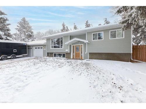 2602 47A Avenue, Lloydminster, SK - Outdoor