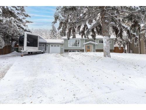 2602 47A Avenue, Lloydminster, SK - Outdoor