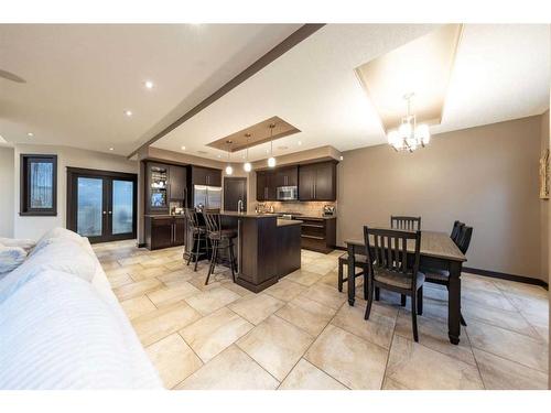 1604 52B Avenue Close, Lloydminster, AB - Indoor Photo Showing Dining Room