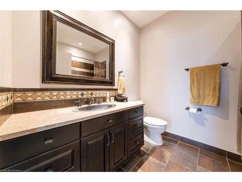 1117 26 Street West, Wainwright, AB - Indoor Photo Showing Bathroom