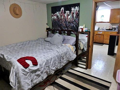 4717 53 Avenue, Vermilion, AB - Indoor Photo Showing Bedroom