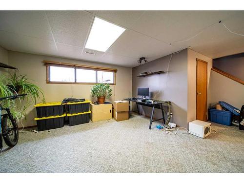 1929 5 Avenue, Wainwright, AB - Indoor Photo Showing Basement