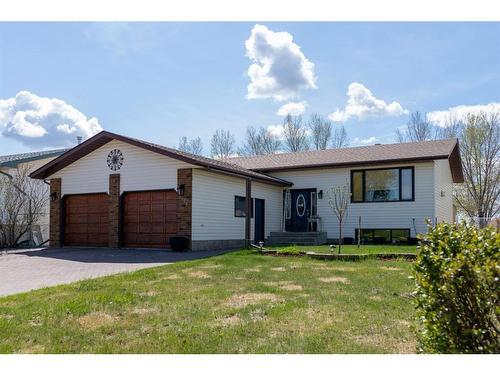 1929 5 Avenue, Wainwright, AB - Outdoor