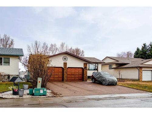 1929 5 Avenue, Wainwright, AB - Outdoor