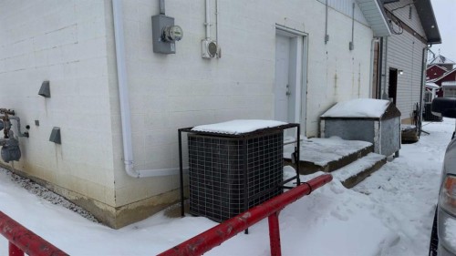 4905 50 Avenue, Consort, AB 