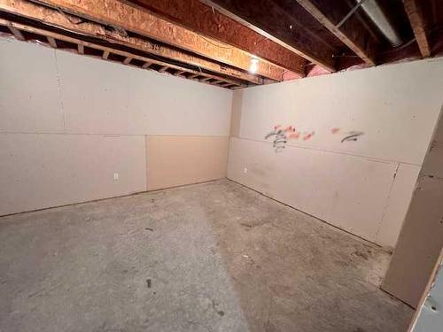 101-4727 20 Street, Lloydminster, SK - Indoor Photo Showing Basement