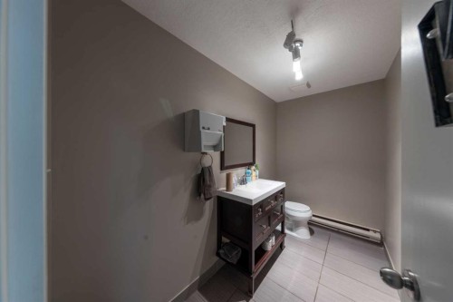 4809 50 Avenue, Lloydminster, SK 