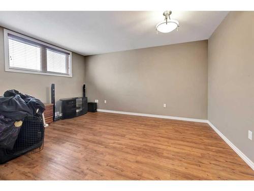 402 4 Avenue Close, Maidstone, SK - Indoor Photo Showing Other Room