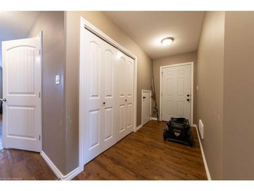 402 4 Avenue Close, Maidstone, SK - Indoor Photo Showing Other Room