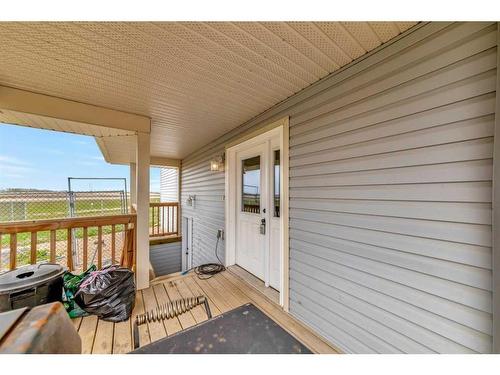 402 4 Avenue Close, Maidstone, SK - Outdoor With Deck Patio Veranda With Exterior