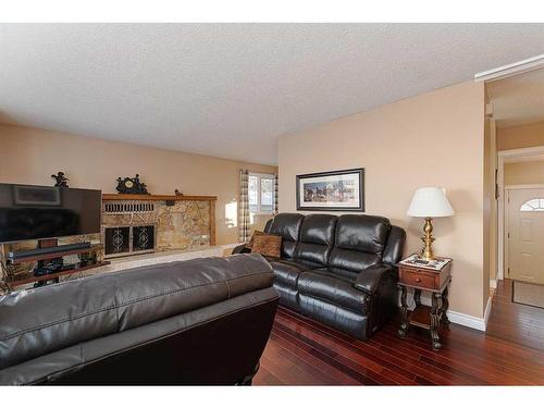 3619 50 Avenue, Lloydminster, SK - Indoor Photo Showing Living Room With Fireplace