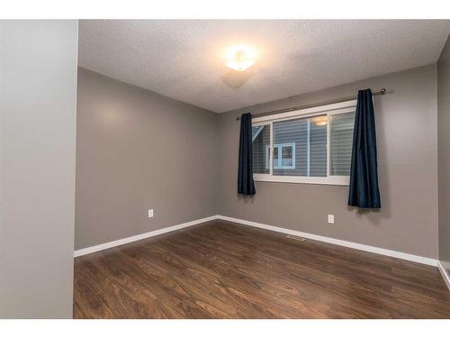 5306 47 Street, Lloydminster, AB - Indoor Photo Showing Other Room