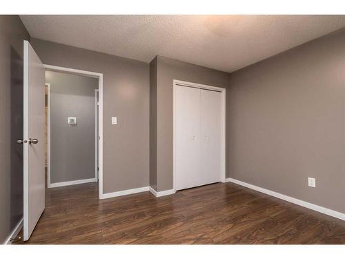 5306 47 Street, Lloydminster, AB - Indoor Photo Showing Other Room