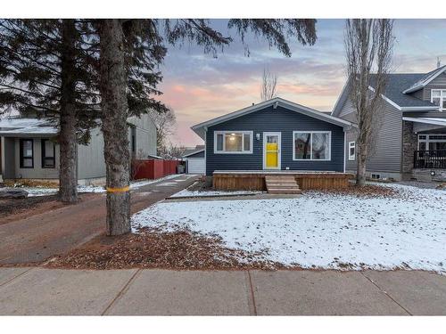 5306 47 Street, Lloydminster, AB - Outdoor With Facade