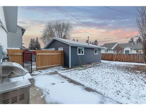 5306 47 Street, Lloydminster, AB - Outdoor With Exterior