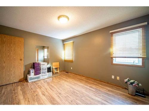 5529 41 Street, Provost, AB - Indoor