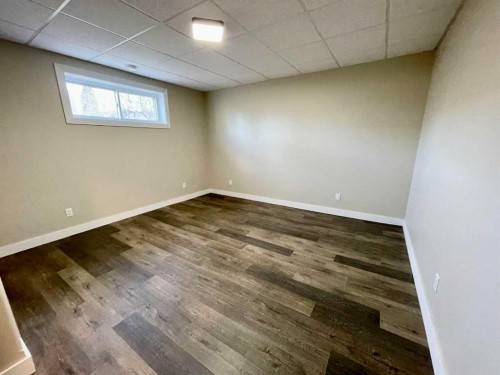 1119 14 Street, Wainwright, AB - Indoor