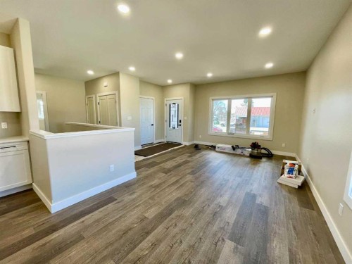 1119 14 Street, Wainwright, AB - Indoor Photo Showing Other Room