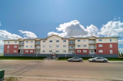 305-2609 11 Avenue  Wainwright, AB T9W 0A3