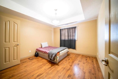 201-2609 11 Avenue, Wainwright, AB - Indoor Photo Showing Bedroom