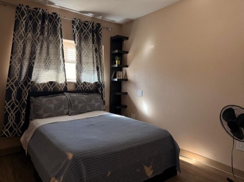 5-5426 49 Avenue, Lloydminster, SK - Indoor Photo Showing Bedroom