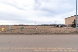 8210 45 Street  Lloydminster, AB T9V 3R8