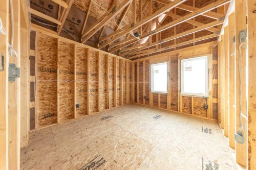 6908 35 Street, Lloydminster, AB - Indoor Photo Showing Other Room