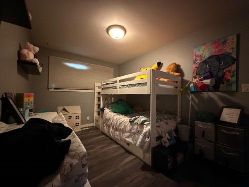 122 Main Street, Lashburn, SK - Indoor Photo Showing Bedroom