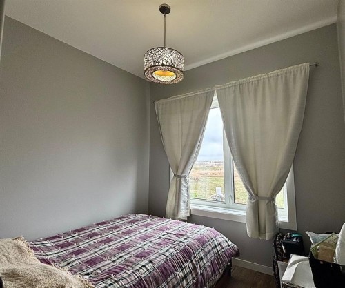 34062 Hwy 13, Provost, AB - Indoor Photo Showing Bedroom