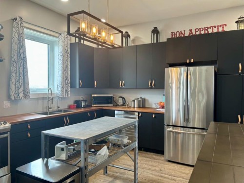 34062 Hwy 13, Provost, AB - Indoor Photo Showing Kitchen With Double Sink