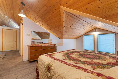 912 Brightsand Place, Brightsand Lake, SK - Indoor Photo Showing Bedroom