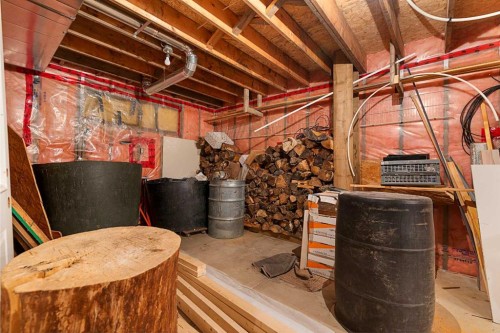 912 Brightsand Place, Brightsand Lake, SK - Indoor Photo Showing Basement