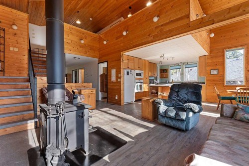 912 Brightsand Place, Brightsand Lake, SK - Indoor