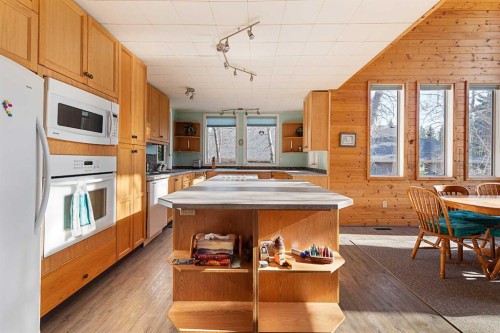 912 Brightsand Place, Brightsand Lake, SK - Indoor