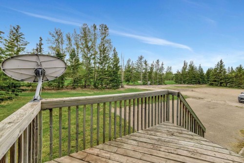 201 3 Avenue E, Neilburg, SK - Outdoor With Deck Patio Veranda