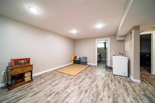 101 11 Street, Wainwright, AB - Indoor