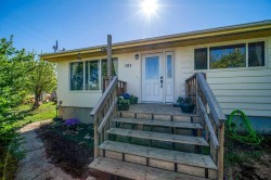 101 11 Street  Wainwright, AB T9W 1G9