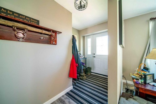 101 11 Street, Wainwright, AB - Indoor Photo Showing Other Room