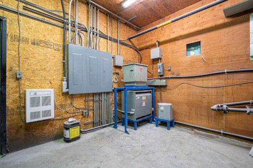 4604 62 Avenue, Lloydminster, AB 