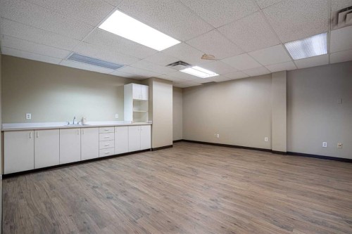 4604 62 Avenue, Lloydminster, AB 