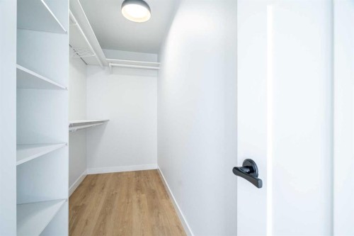 6003 13 Street, Lloydminster, AB - Indoor With Storage