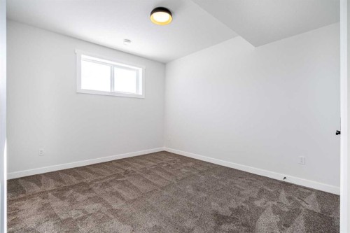 6003 13 Street, Lloydminster, AB - Indoor Photo Showing Other Room