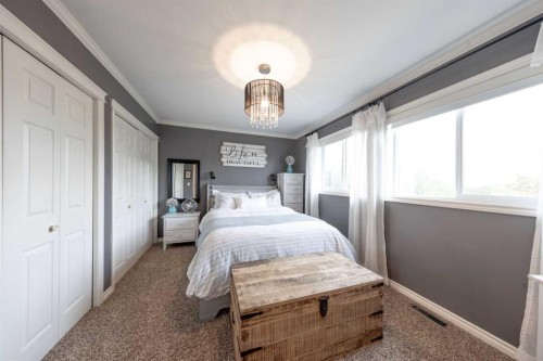 Ne-32-49-25-W3, Rural, SK - Indoor Photo Showing Bedroom
