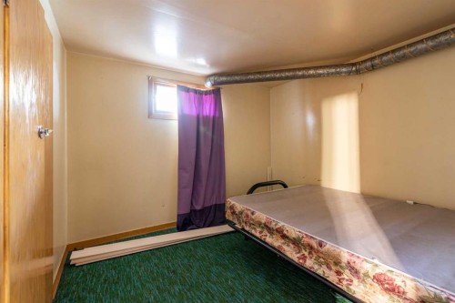 302 2 Avenue East, Maidstone, SK - Indoor Photo Showing Other Room