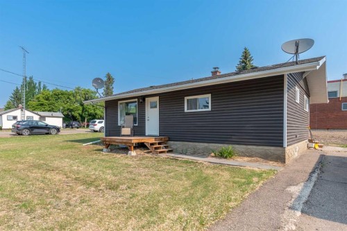 302 2 Avenue East, Maidstone, SK - Outdoor