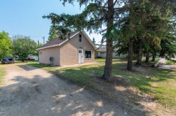 206 1st Avenue WEST Maidstone, SK S0M 1M0