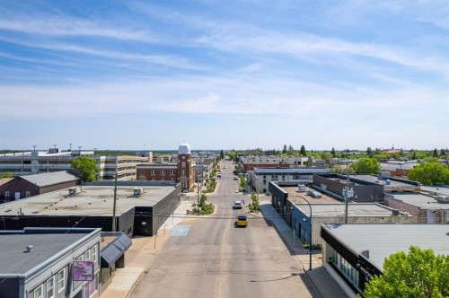 5008 50 Street, Lloydminster, AB 