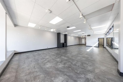 5008 50 Street, Lloydminster, AB 