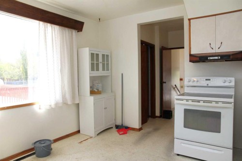 109 5 Avenue West, Maidstone, SK - Indoor Photo Showing Kitchen