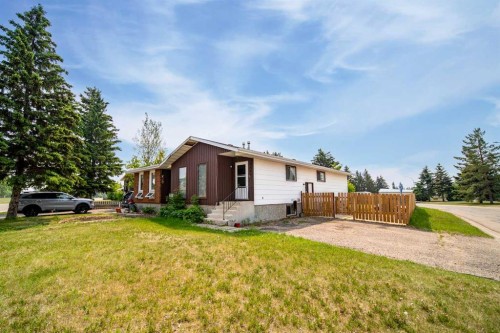 1601 5 Avenue, Wainwright, AB - Outdoor